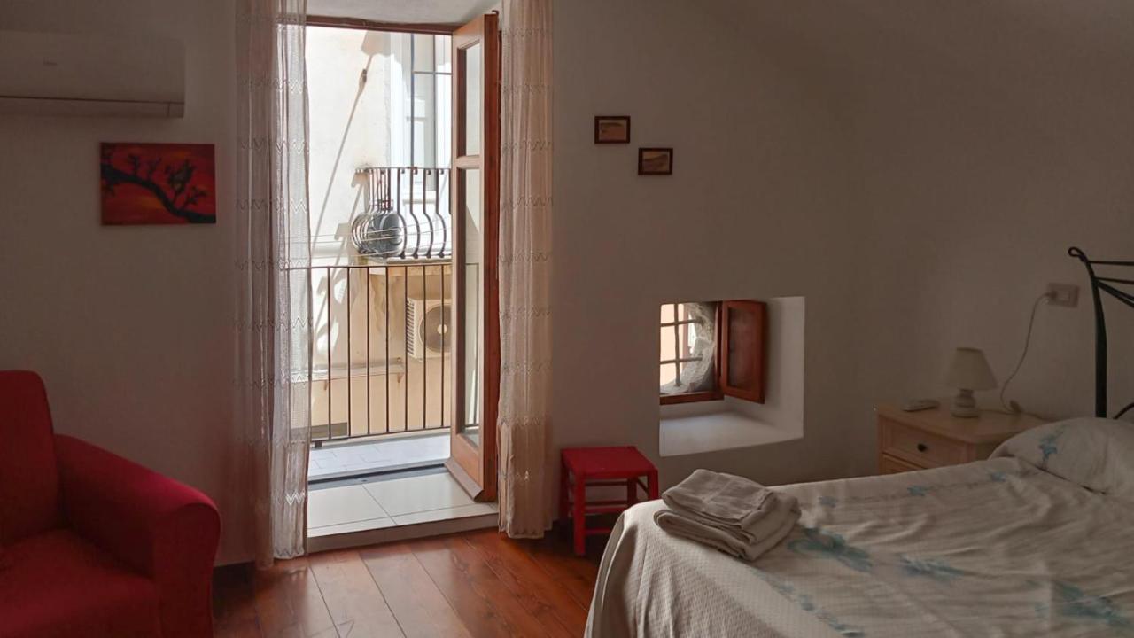 Casa Vacanza U Curtigghiu Lipari  Eksteriør billede