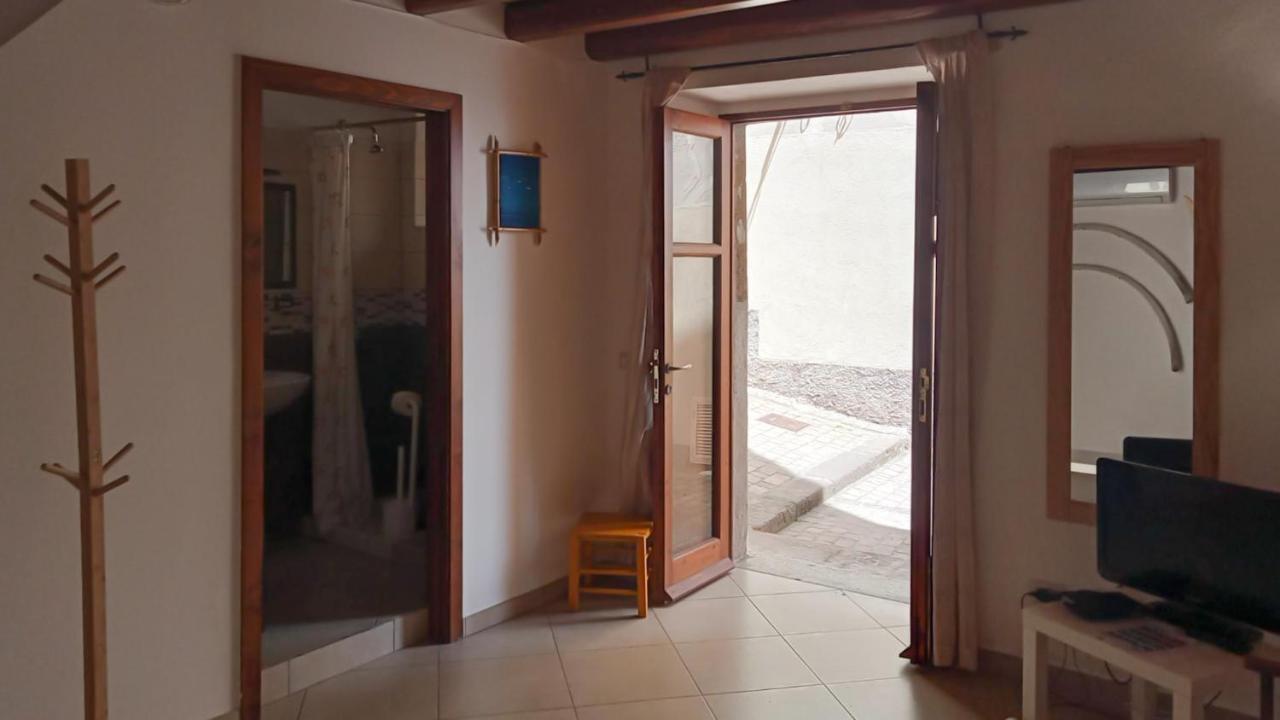 Casa Vacanza U Curtigghiu Lipari  Eksteriør billede